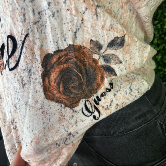 Guess floral off shoulder bat wing top - Picture 3 of 8